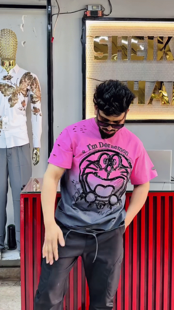 Goofy Vibes Oversized Cartoon Tee – Streetwear Edition - Image 3