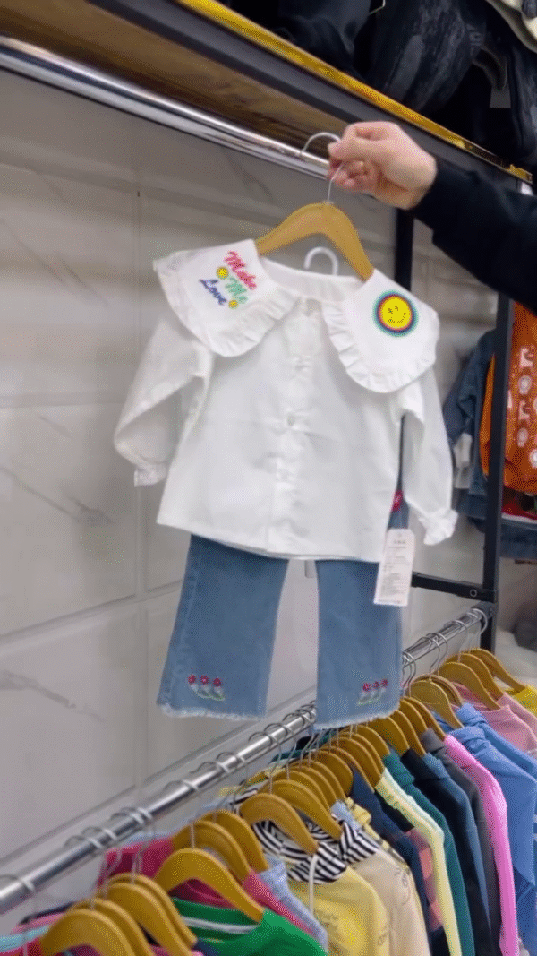 Stylish Boys’ Casual Set – Denim Jeans & Button-Up Shirt (1–4 Years) - Image 2