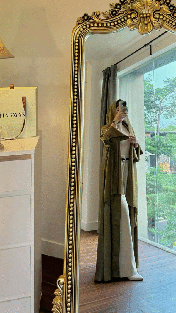 🌿 Olive Grace Everyday Abaya - Image 2