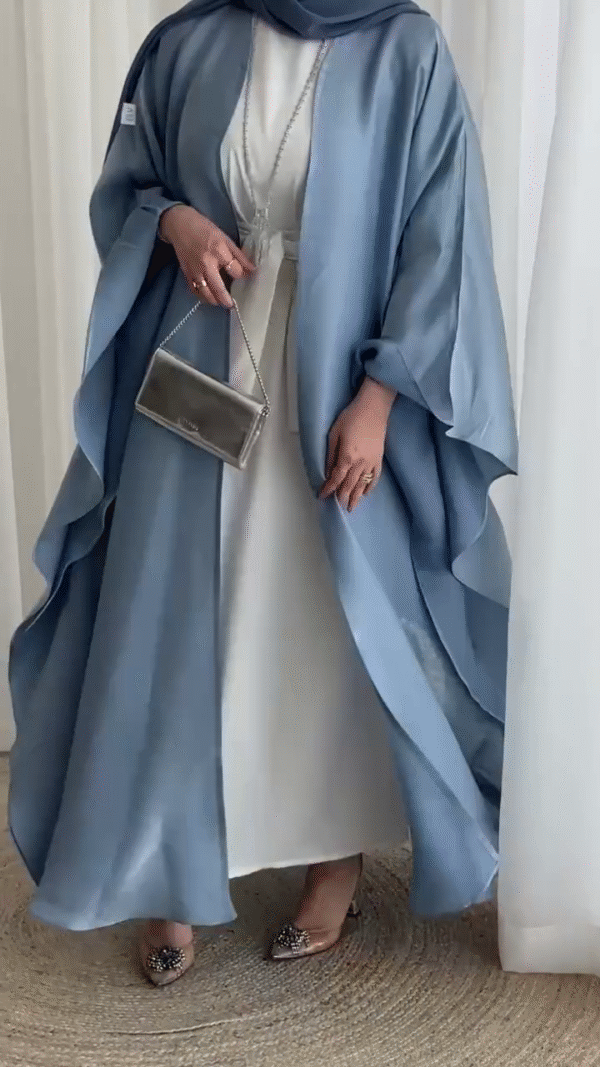 💠 Ocean Whisper Flow Abaya - Image 2