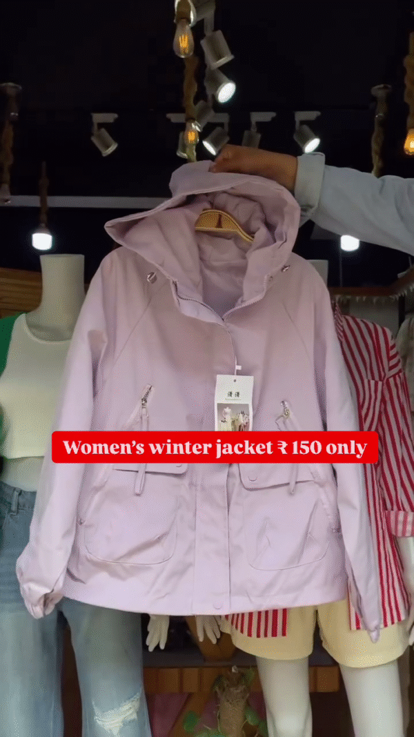 Women's Black Winter Jacket 🖤 Hooded Zip-Up with Pockets – Cozy & Minimal