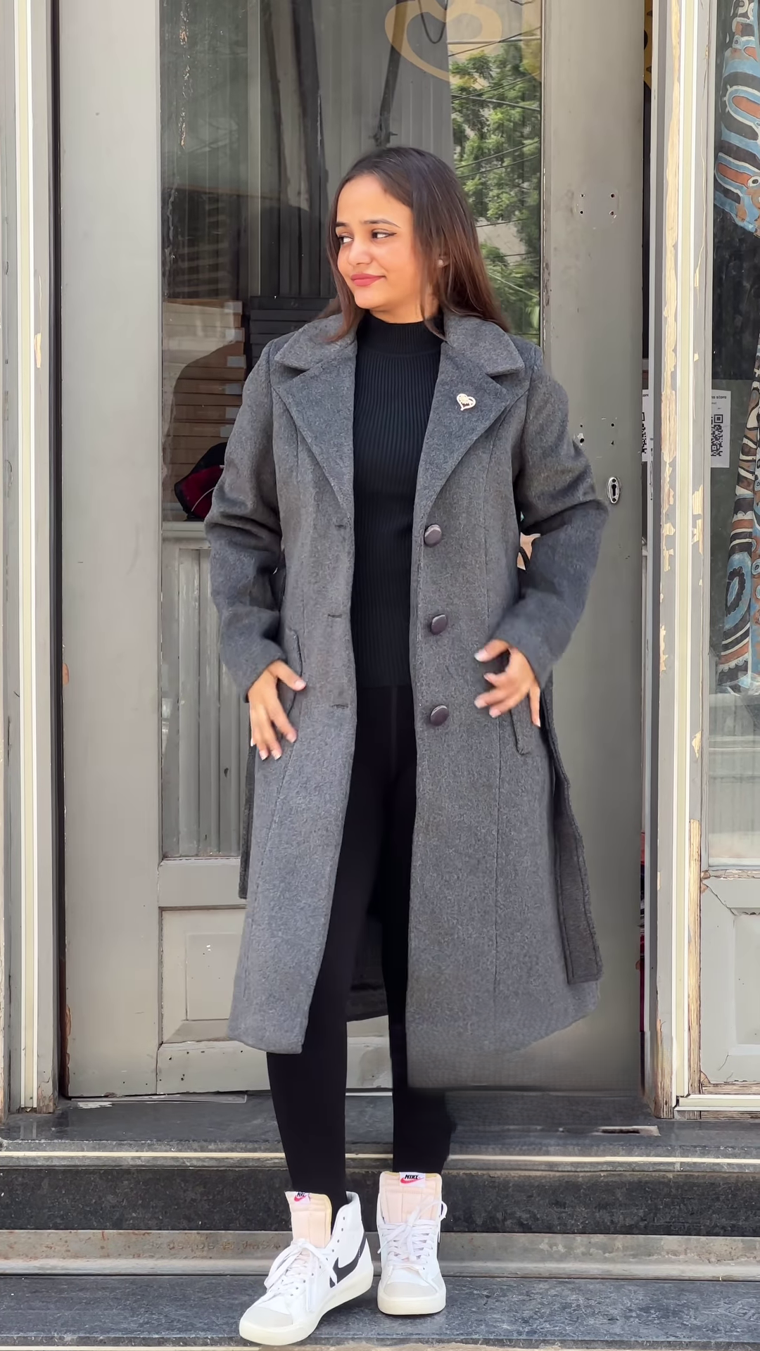 π Luna Crest: Structured Overcoat & Monochrome Base Set - Image 4