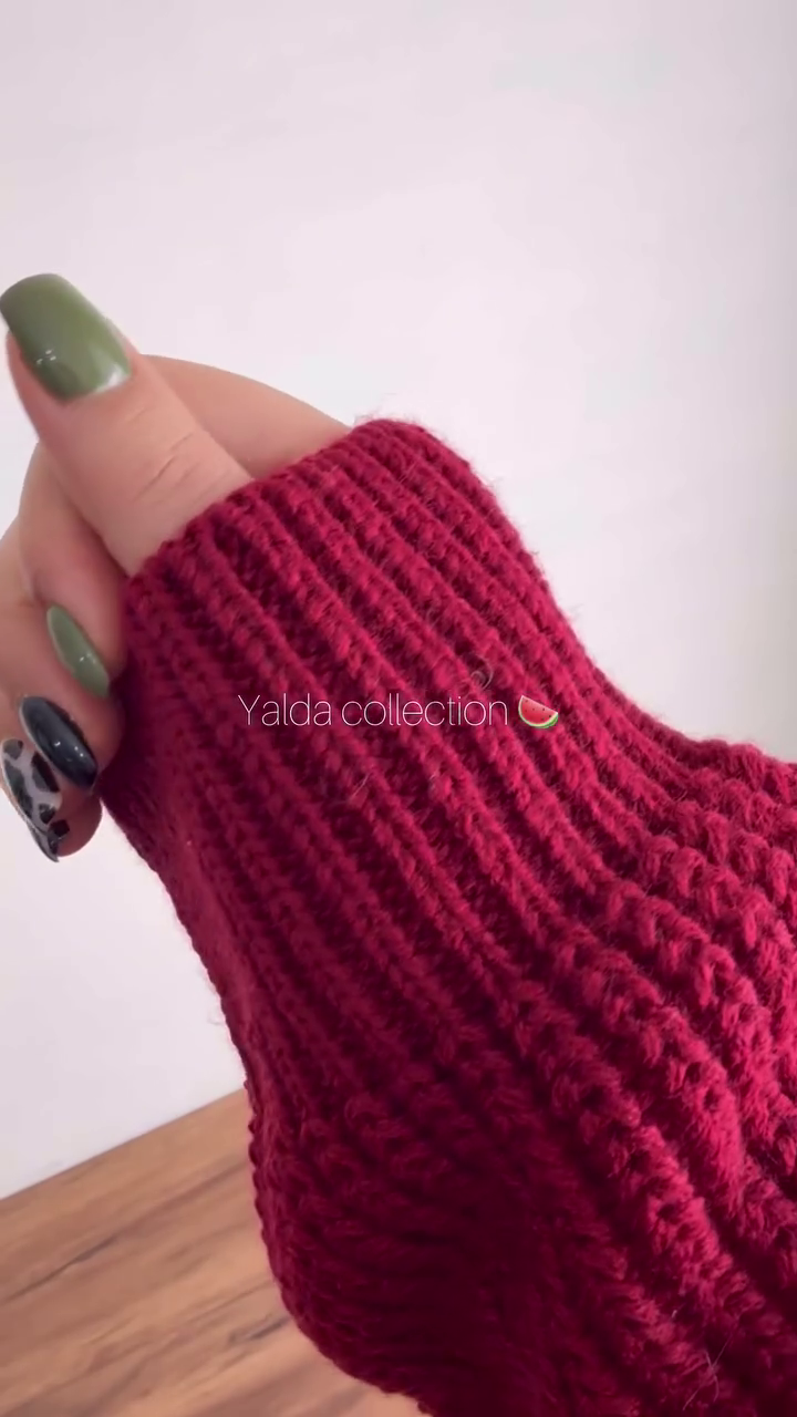 π§£ Cozy Knitted Elegance β Winter Scarf Collection βοΈβ¨ - Image 3