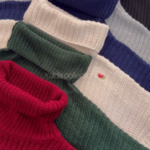 🧣 Cozy Knitted Elegance – Winter Scarf Collection ❄️✨